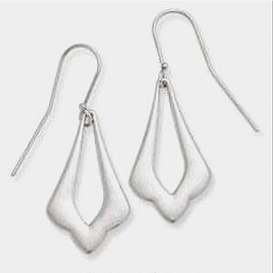 Rare Retired James Avery Fleuree Drop Earrings